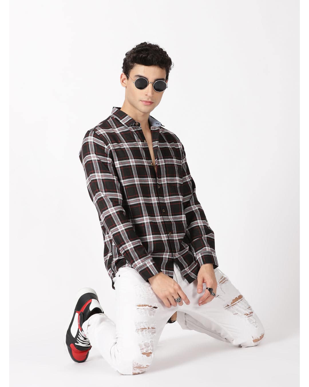 Polyester Checks Casual Shirts view 4