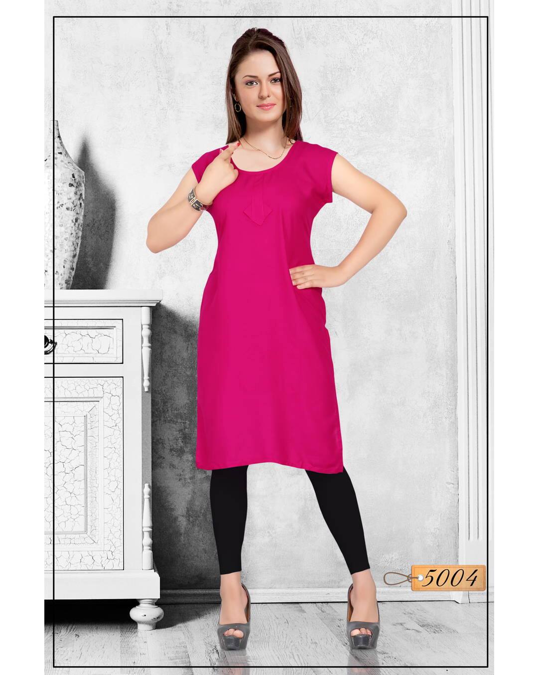 Rayon Solid Straight Kurta