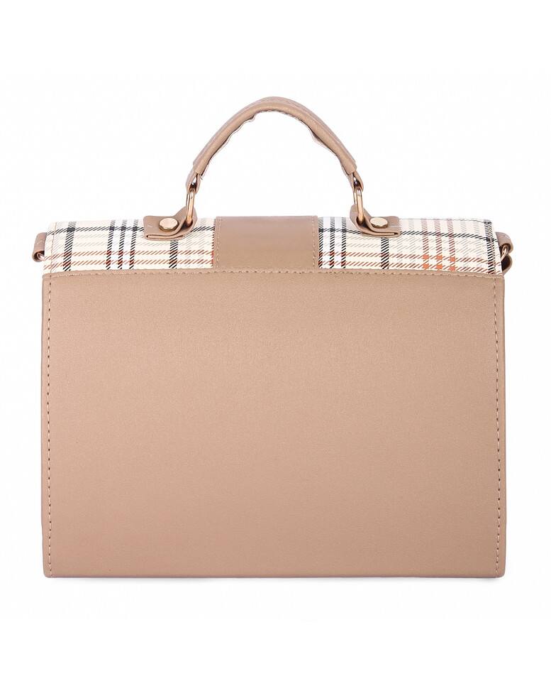 LEATHER RETAIL Polyurethane (PU) Sling Bag