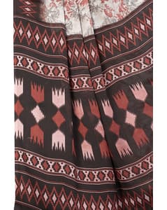 Chiffon All over print Regular Saree view 18