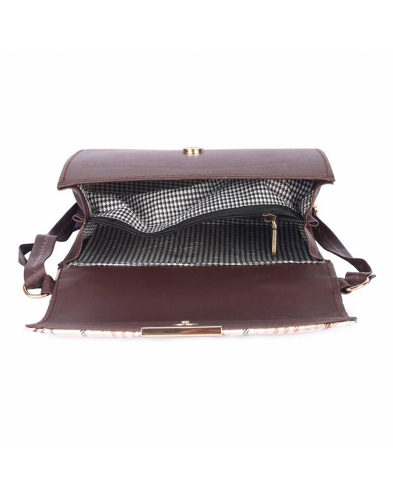 LEATHER RETAIL Polyurethane (PU) Sling Bag
