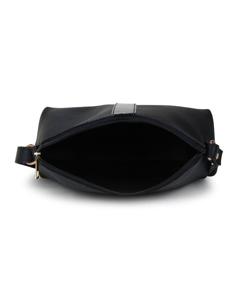 YELLOE Synthetic Sling Bag