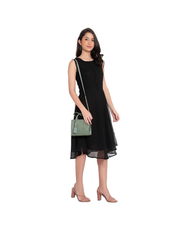 YELLOE Synthetic Sling Bag