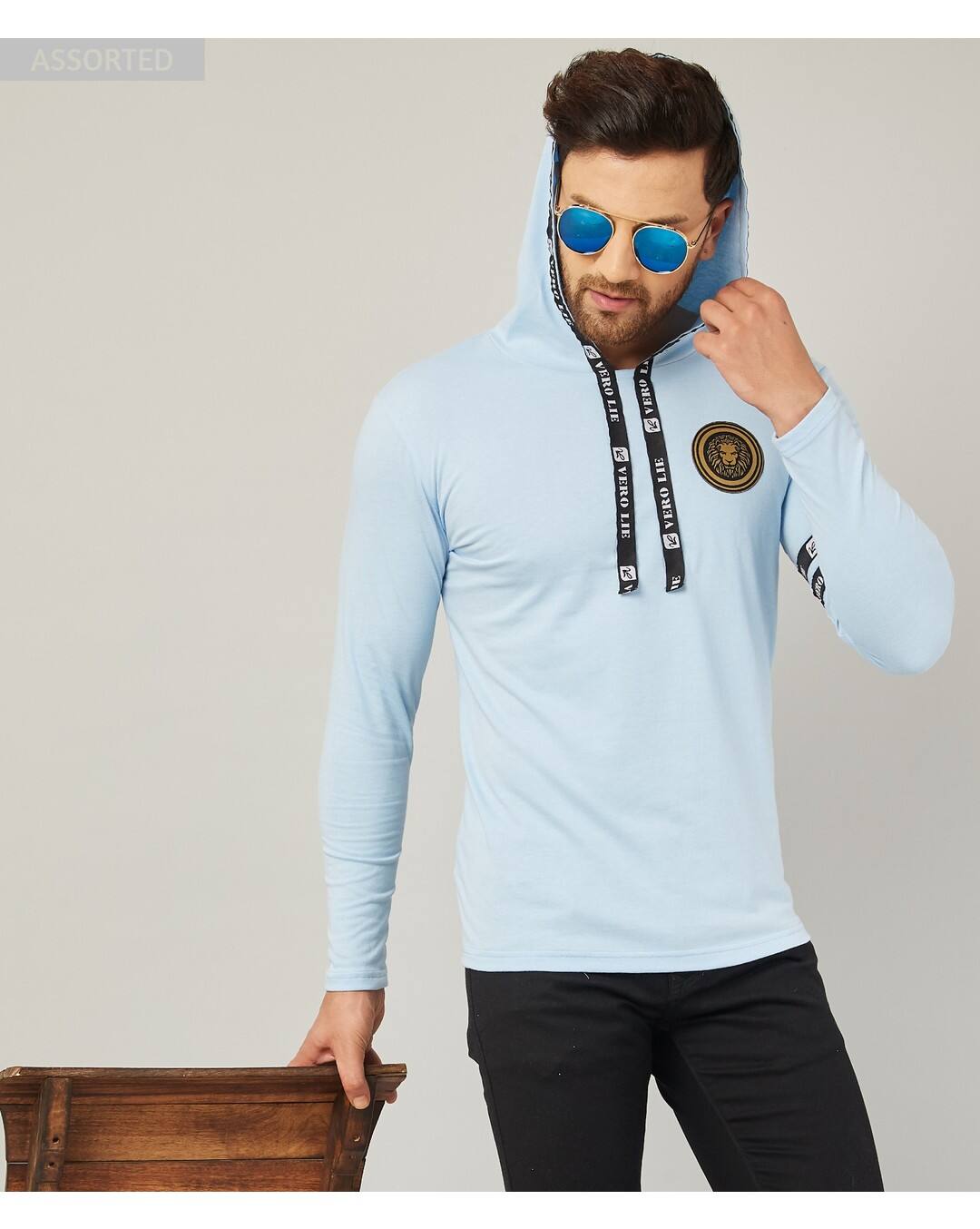 Cotton Solid Slim Fit Hooded Tshirts view 4
