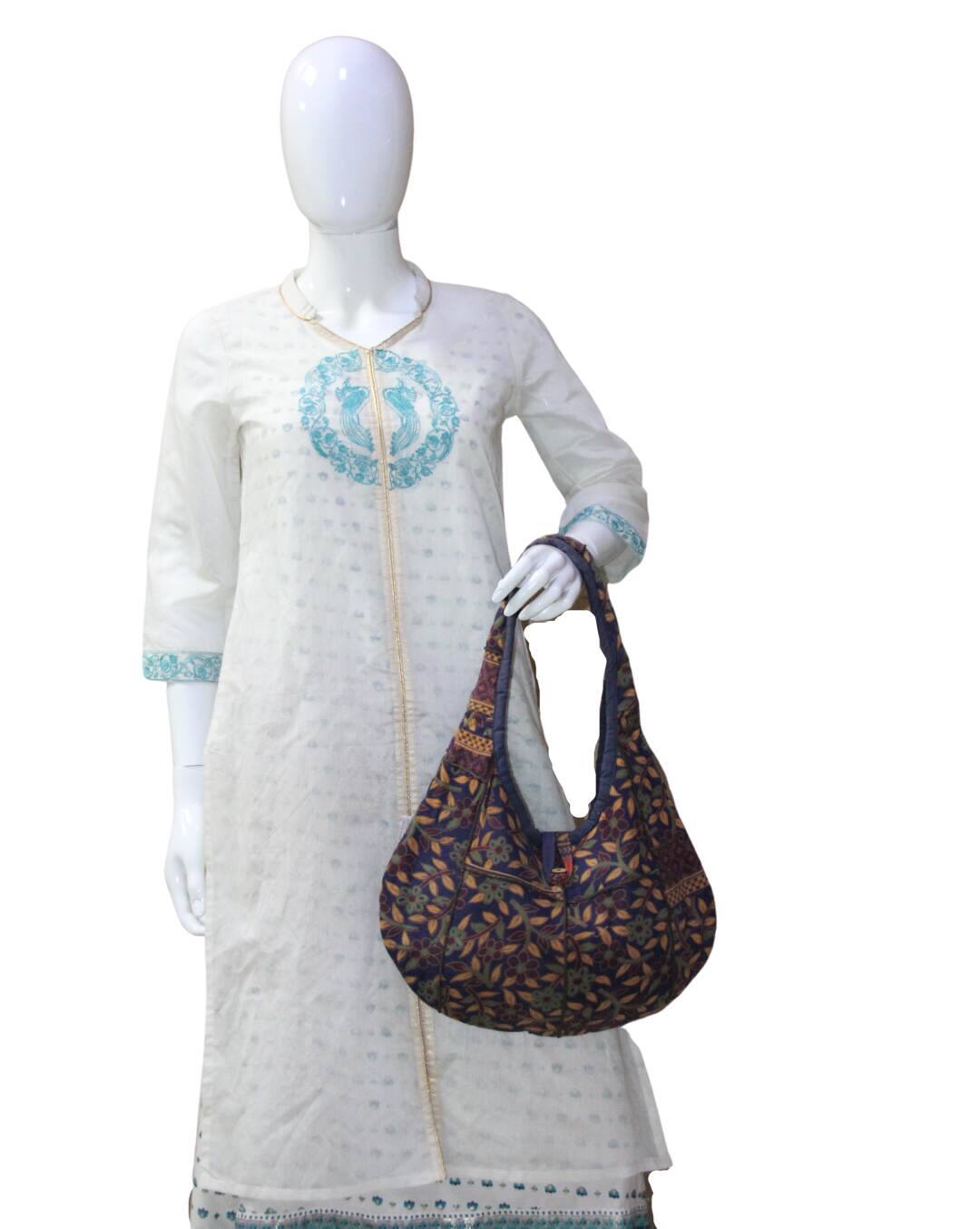 AVANYA Cotton Tote Bag