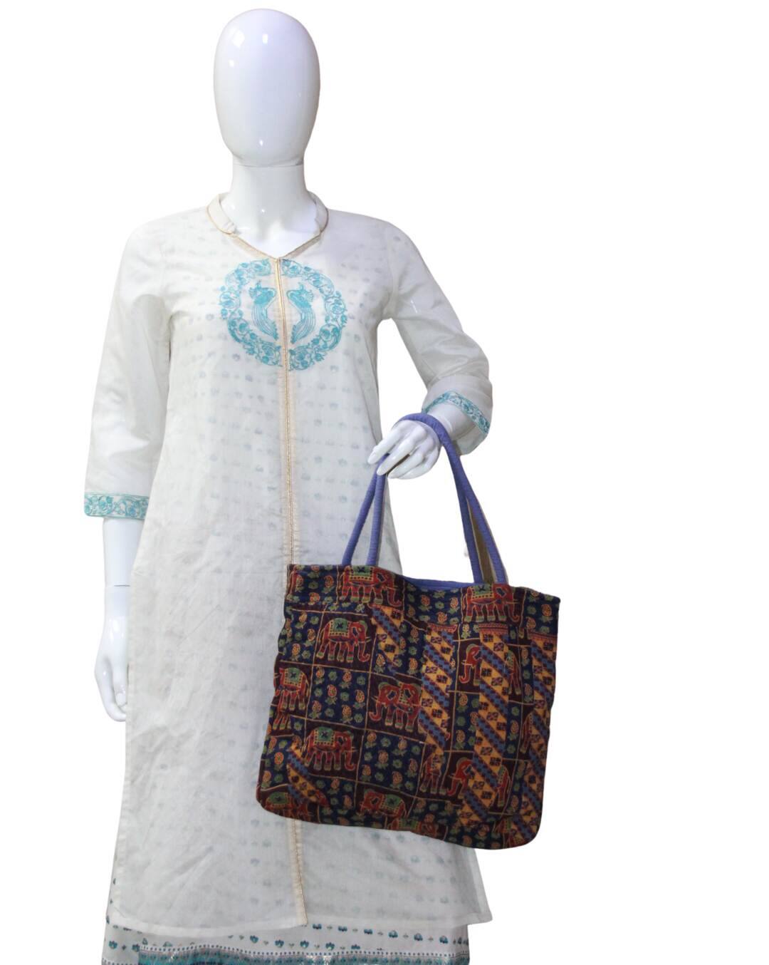 AVANYA Cotton Tote Bag