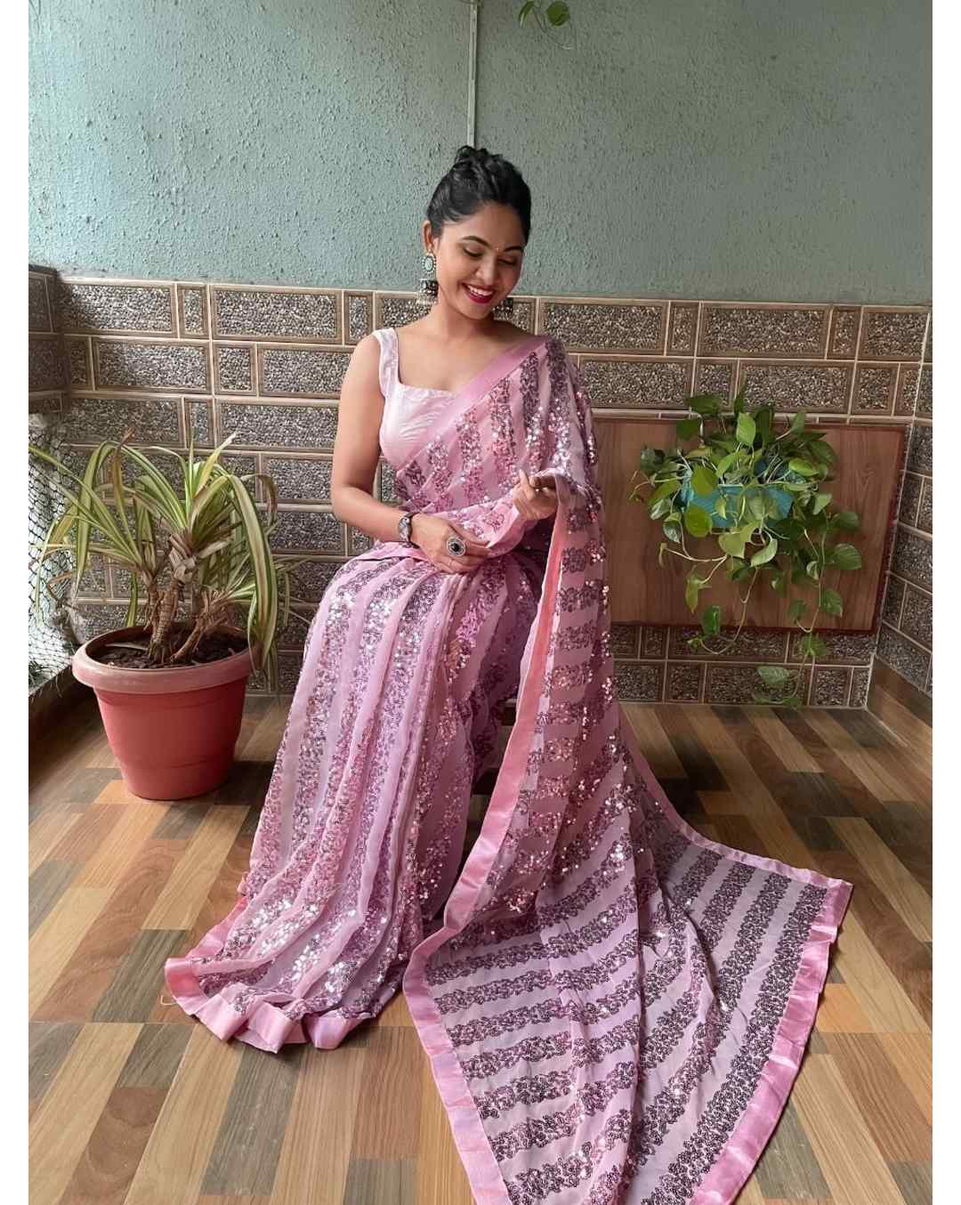 Georgette Stripes  Regular Saree