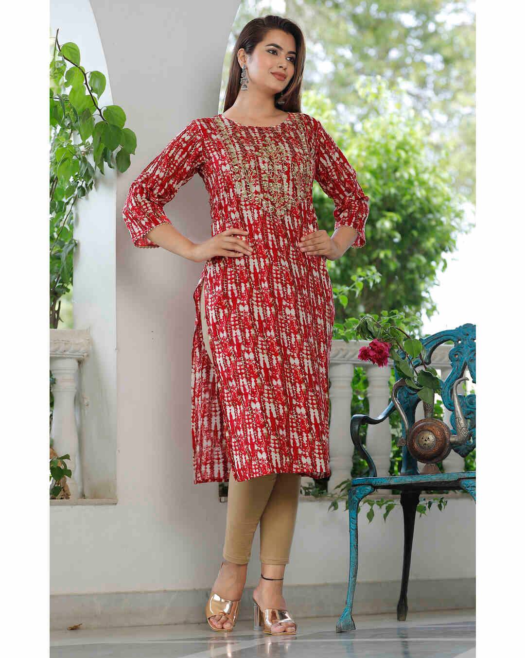 Rayon Printed Straight Kurta view 3