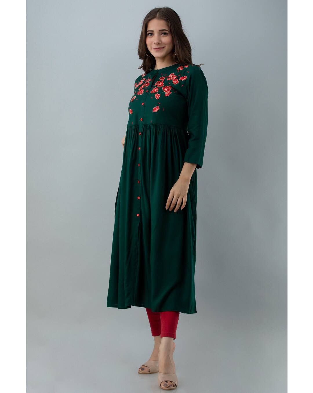 Rayon Embroidered Front Slit kurta view 3