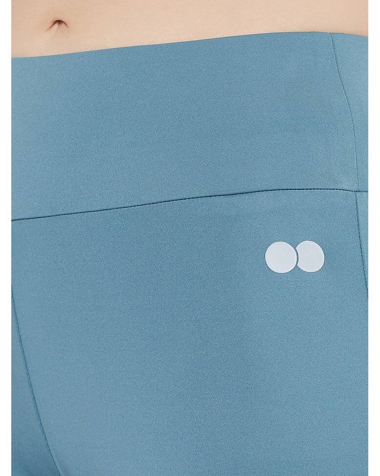 PC Stretch Tights Trackpants view 5
