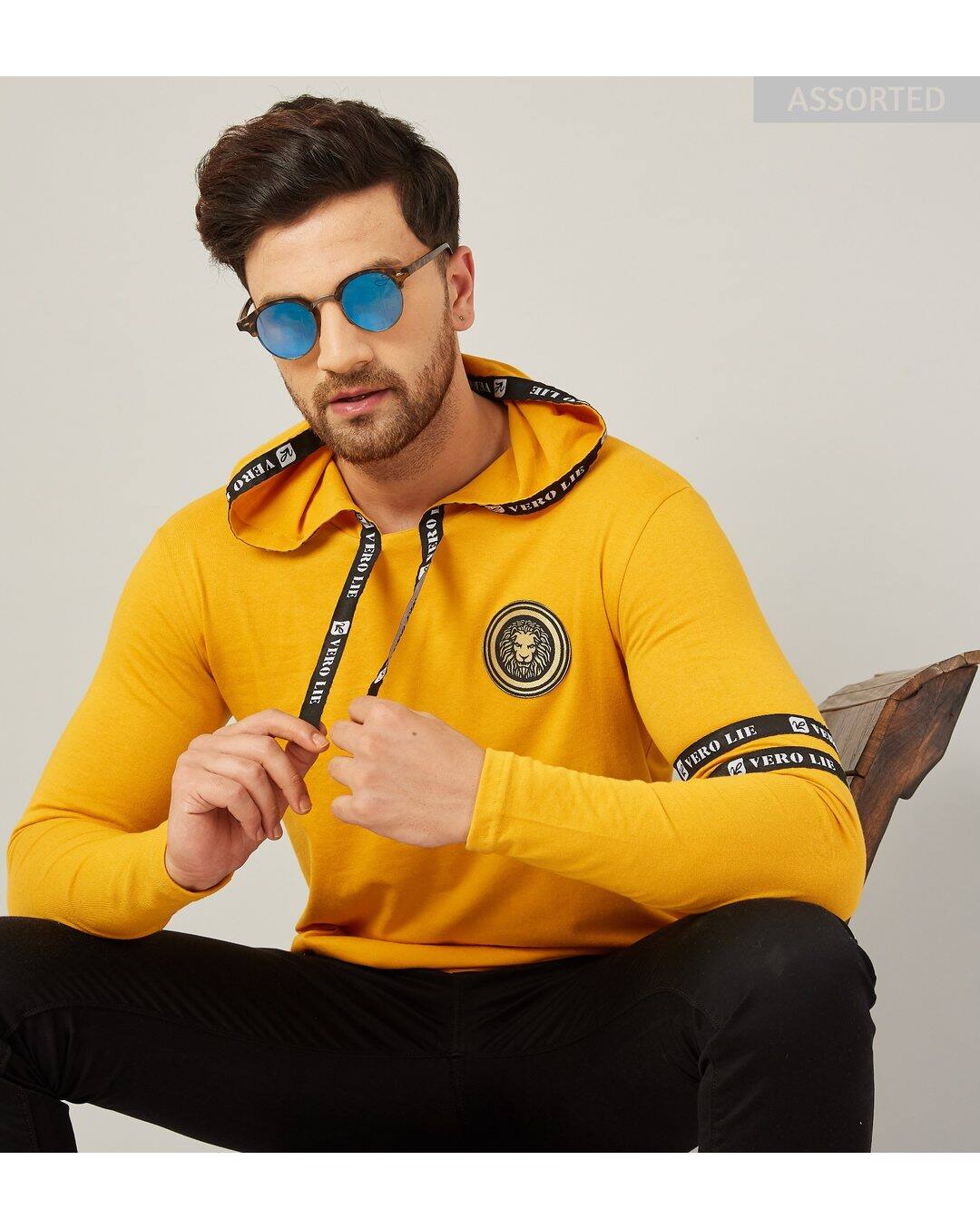 Cotton Solid Slim Fit Hooded Tshirts view 2