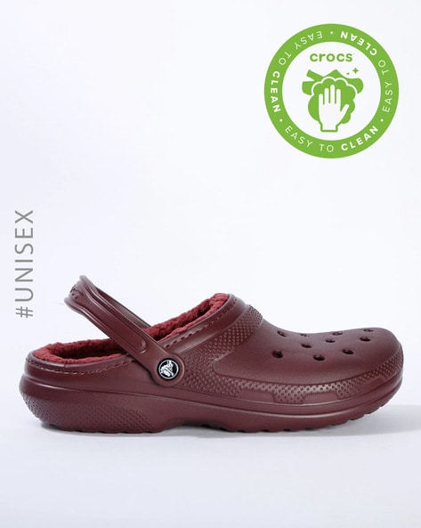 Maroon hotsell fuzzy crocs