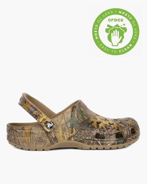 Crocs men's classic online realtree