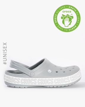 Crocband logo mania discount clog