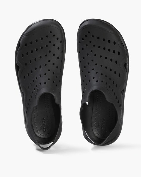 Amazon.com | Crocs Men's Swiftwater Leather Fisherman M Flat Sandal, black/graphite,  9 M US | Sandals