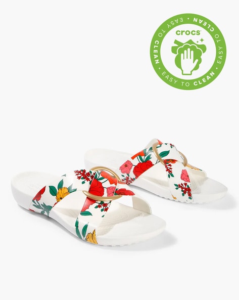 Crocs serena printed discount cross band slide