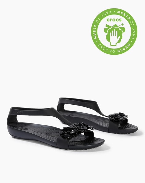 crocs women's serena embellished flat sandal