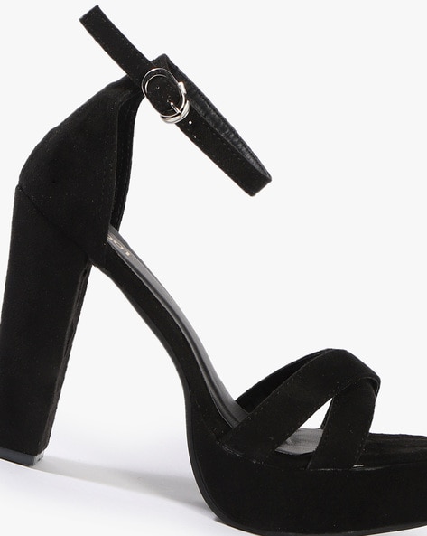 Black heels hotsell with chunky heel