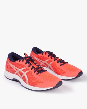 asics running shoes under 2500