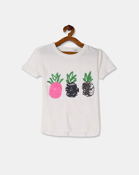 Gap on sale pineapple shirt