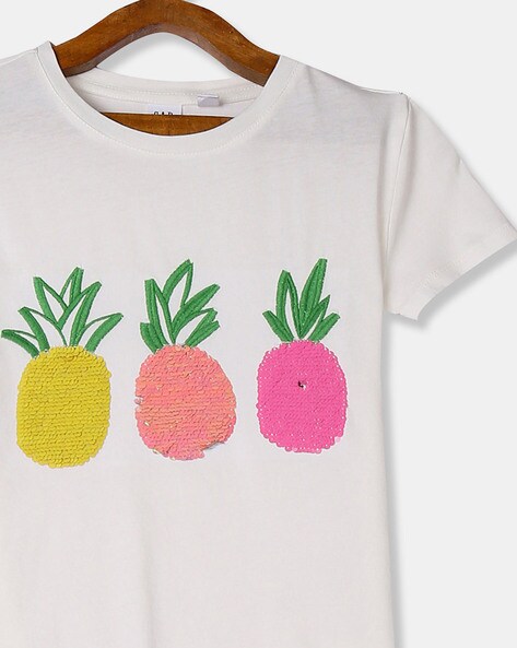 Gap on sale pineapple shirt