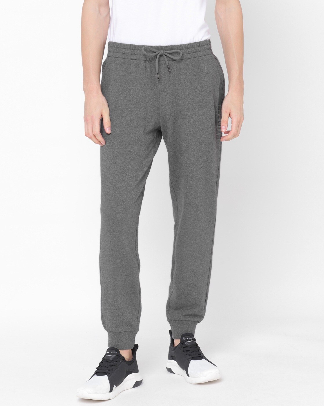 ea7 joggers mens