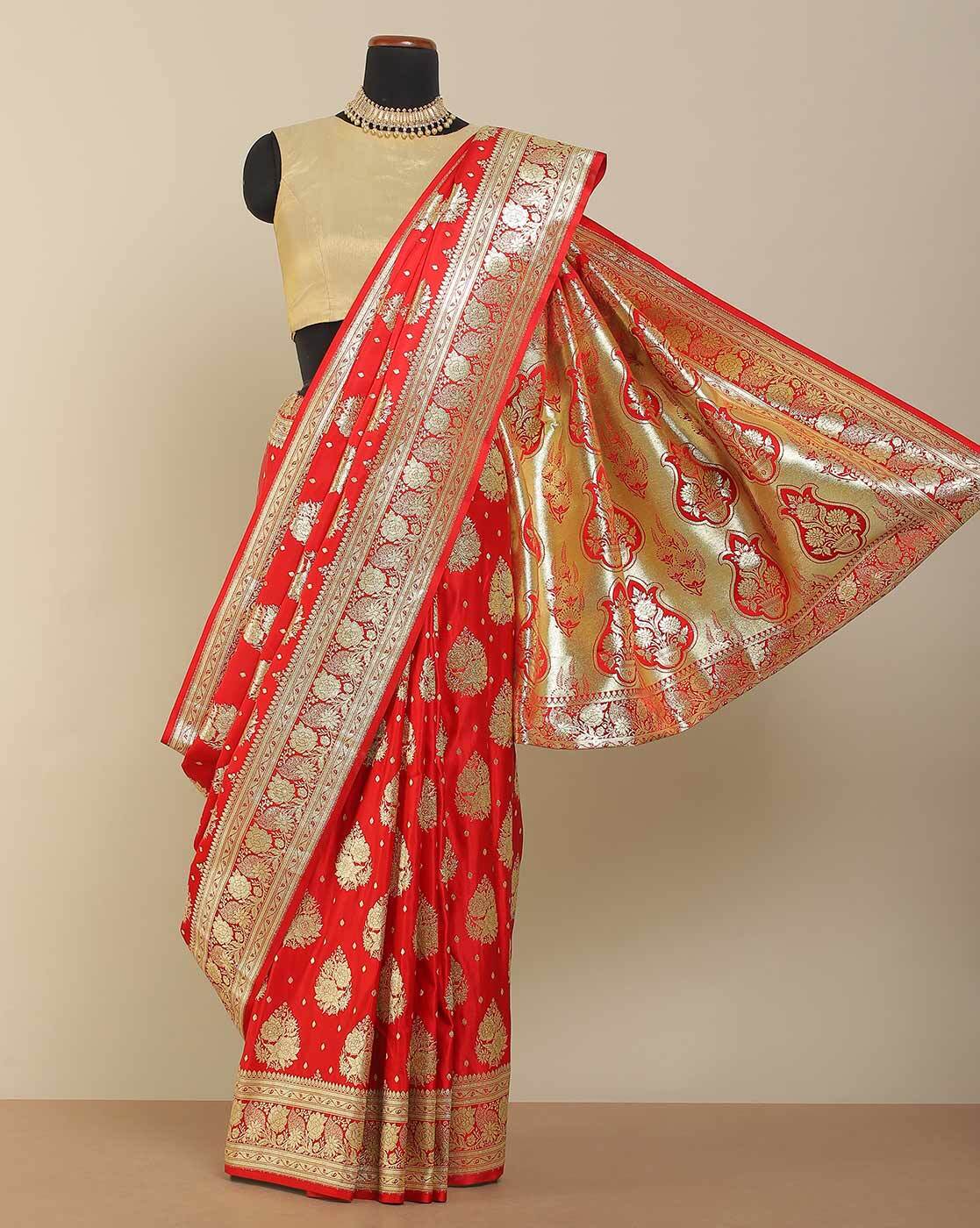 Buy Green Sarees for Women by Saree mall Online | Ajio.com