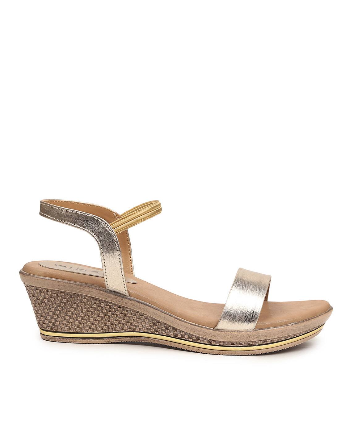 valiosaa wedges
