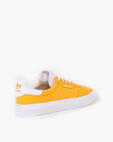Dar permiso Touhou Inmundo Buy Yellow Casual Shoes for Men by Adidas Originals Online | Ajio.com