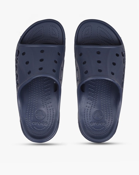 crocs men's baya slides