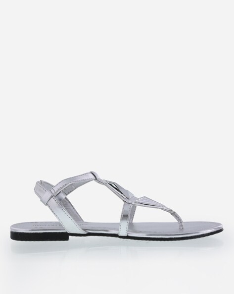 Silver sandals hot sale flat payless