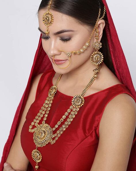 Bridal jewellery set with on sale nath