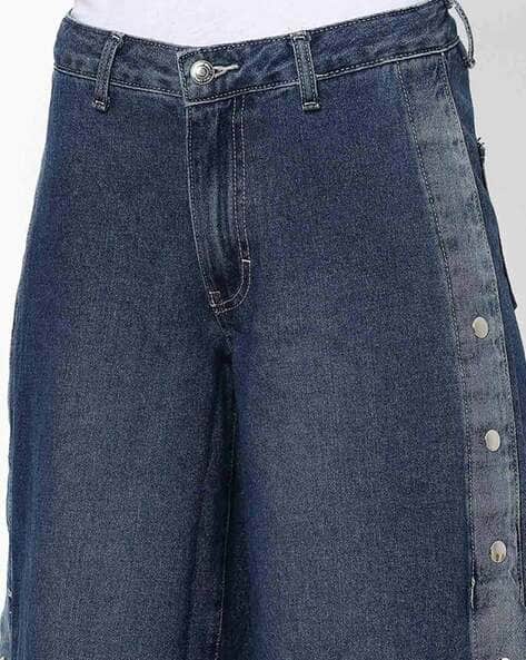 Washed Wide Jeans with Rivets (Image - 2)