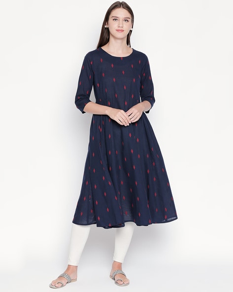 Buy online Printed Straight Kurta from Kurta Kurtis for Women by Rangmanch  By Pantaloons for ₹489 at 30% off | 2024 Limeroad.com