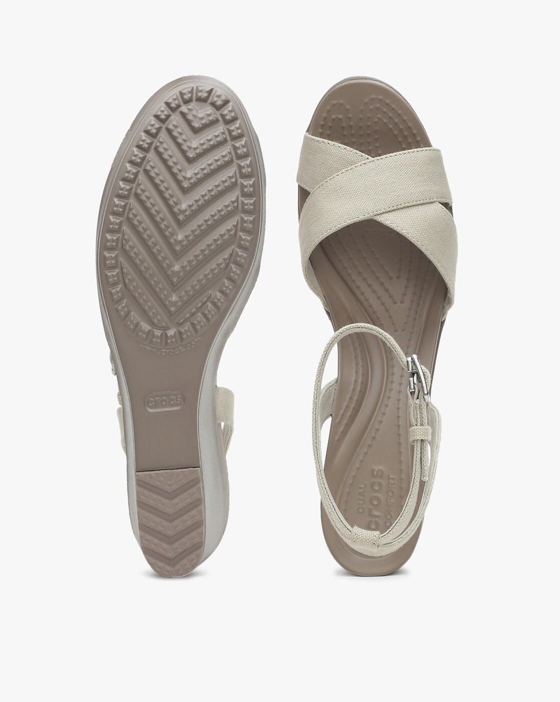 Buy Black Flip Flop & Slippers for Women by CROCS Online | Ajio.com