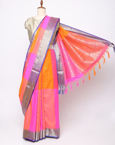 Buy Varkala Silk Sarees Red Jacquard & Kanjeevaram Silk Traditional Saree -  Sarees for Women 1274668 | Myntra
