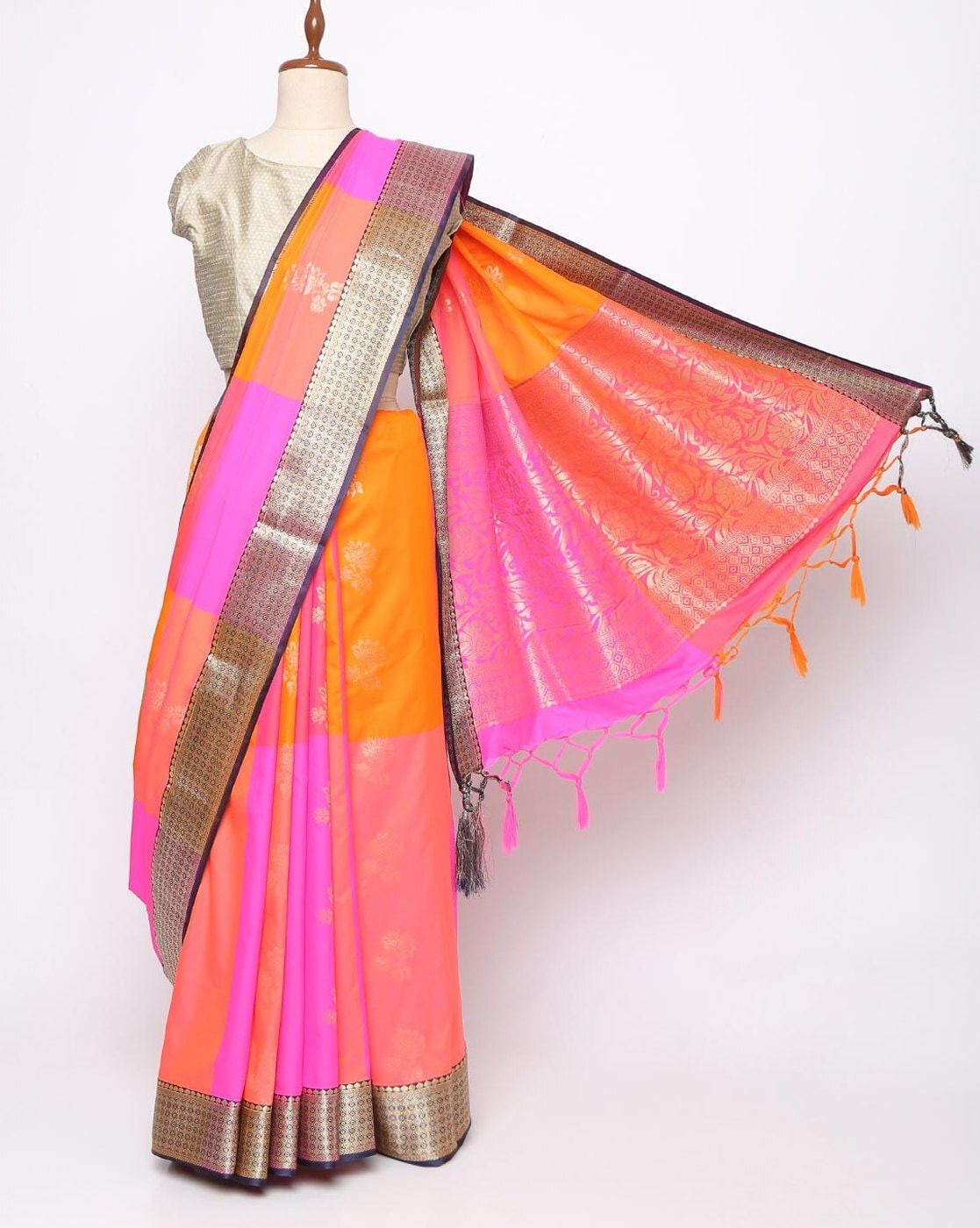 Buy Pgreen Sarees for Women by Indie Picks Online | Ajio.com