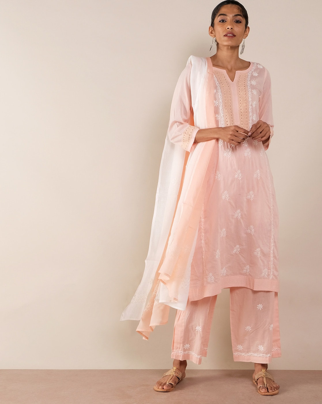 chikankari kurta set women