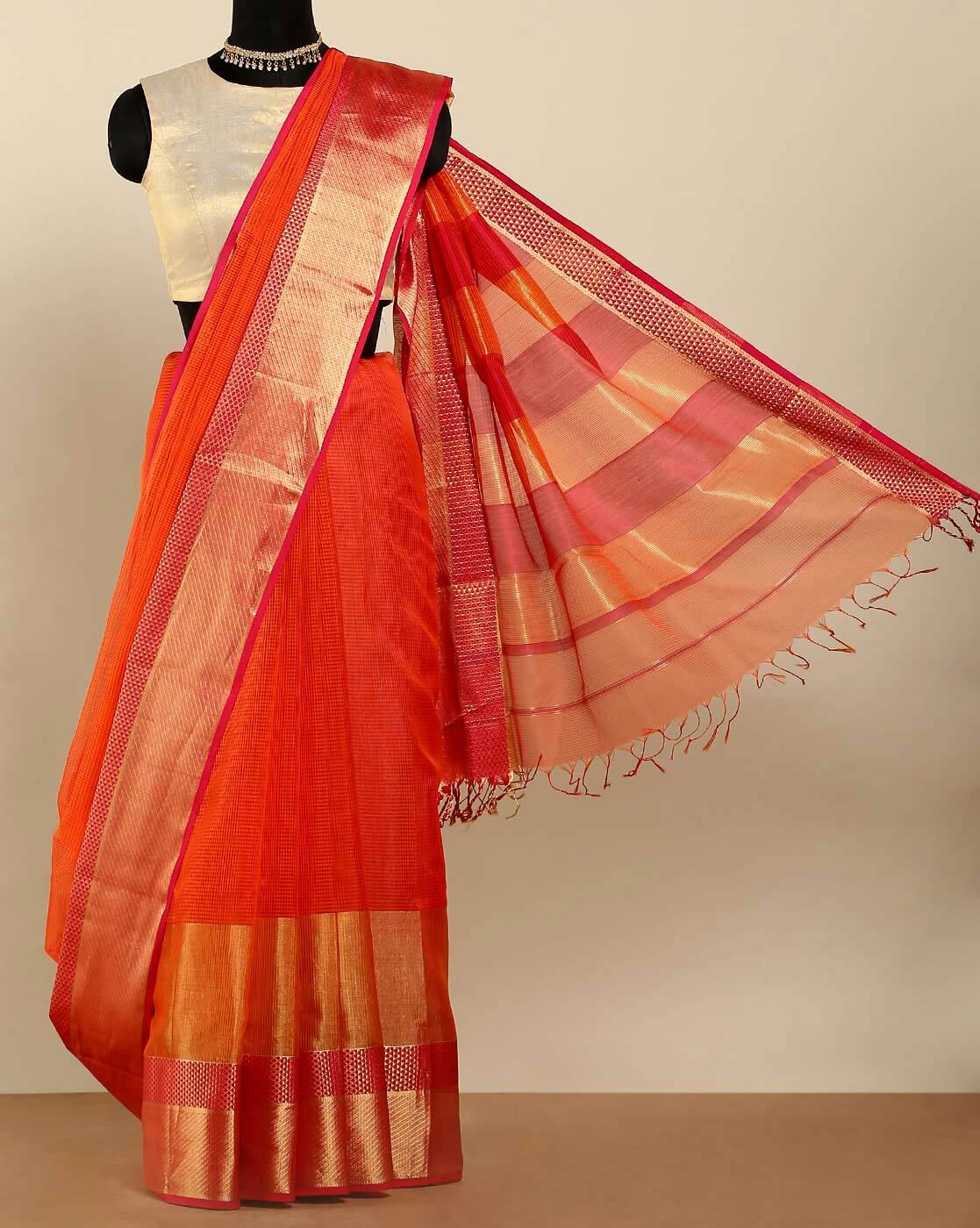 Buy Red Sarees for Women by Varkala Silk Saree Online | Ajio.com