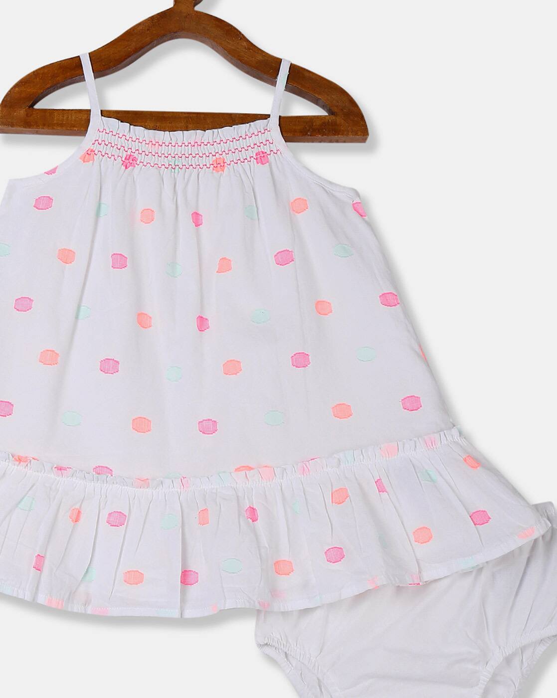 gap infants clothing