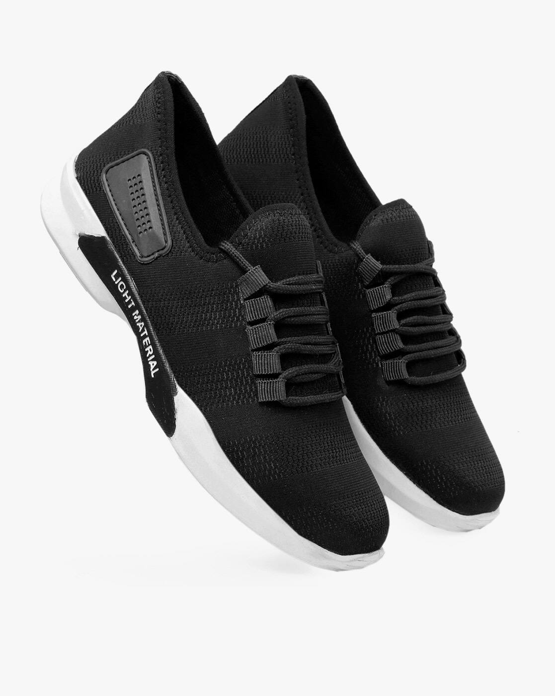 casual shoes under 400