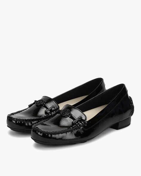 Anne klein hot sale hulia loafer