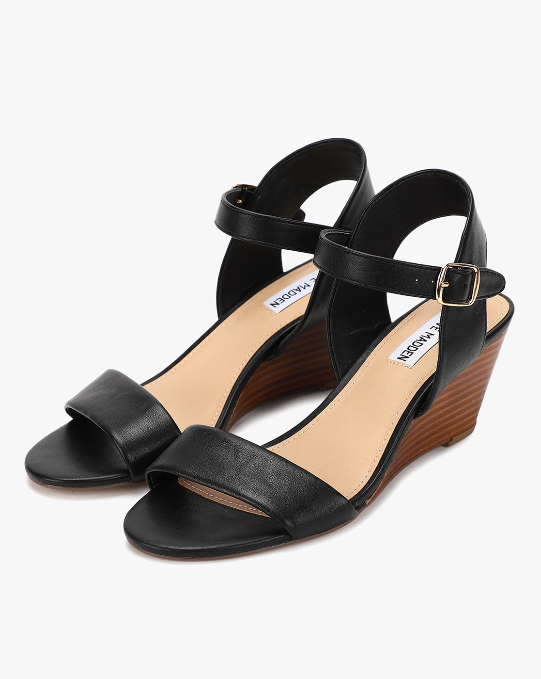 Graze wedge sandal 2025 steve madden