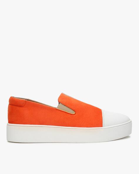 ajio footwear female