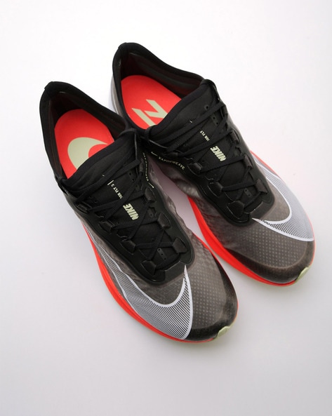 Nike zoom fly 3 nyc men's running clearance shoe