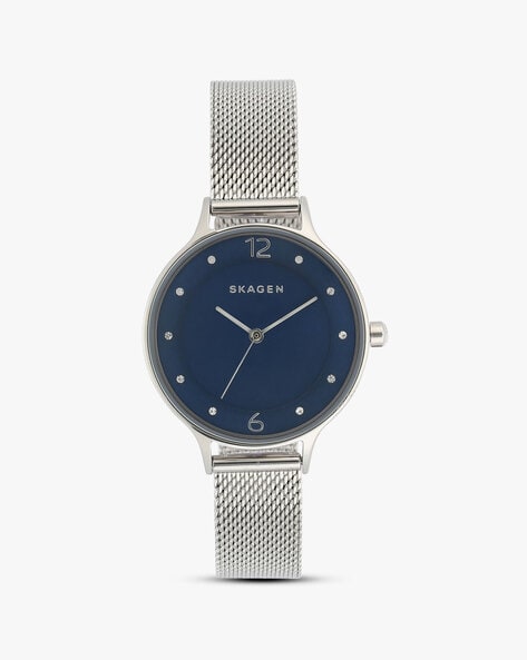 The new Hagen watch from Skagen in Scandi style to elevate the everyday. An  iconic mesh strap, embossed with Danish stars and adorned w... | Instagram