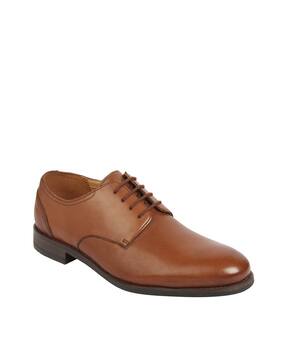clarks brogues india