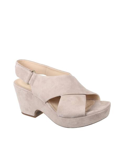 clarks beige heels
