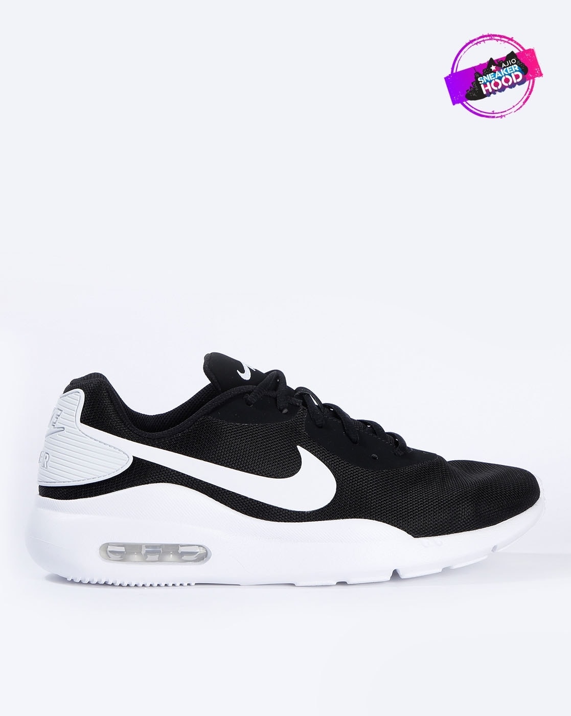 Nike oketo hot sale black