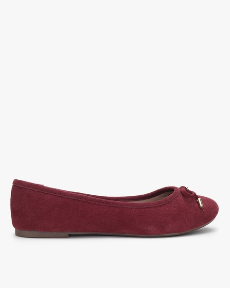 Ballet Flats with Bow Accent